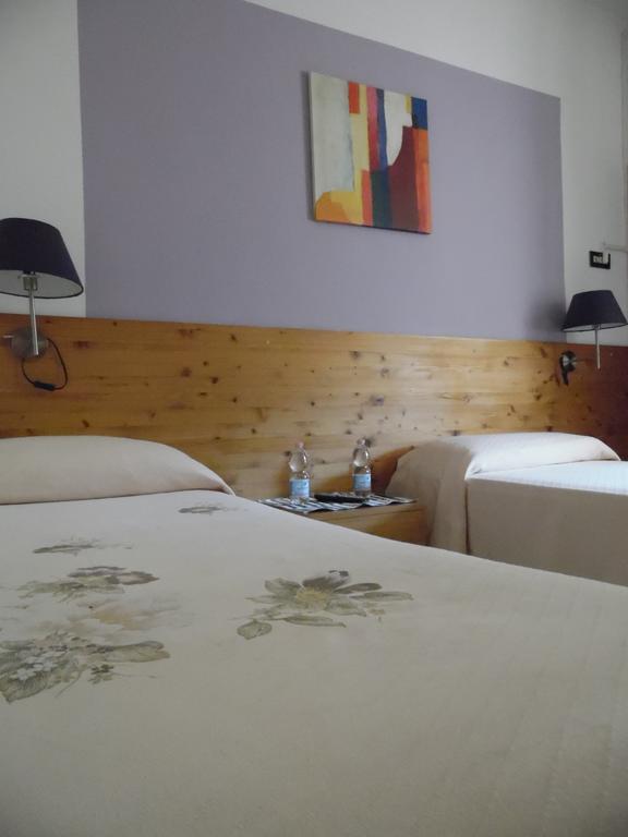 Albergo Ristorante La Torretta Castiglione dei Pepoli Zewnętrze zdjęcie